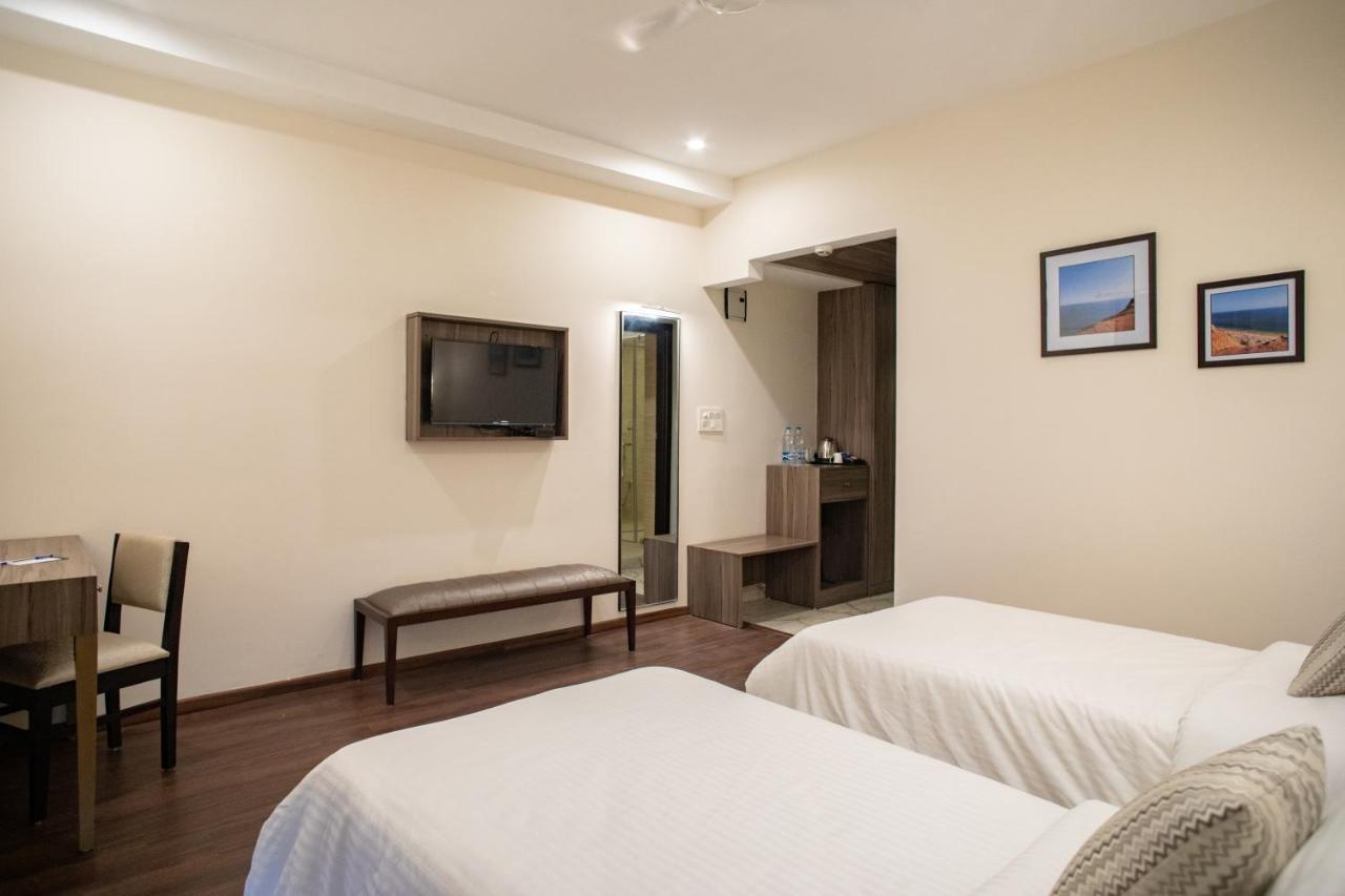 Hotel Alaya 德拉敦 外观 照片