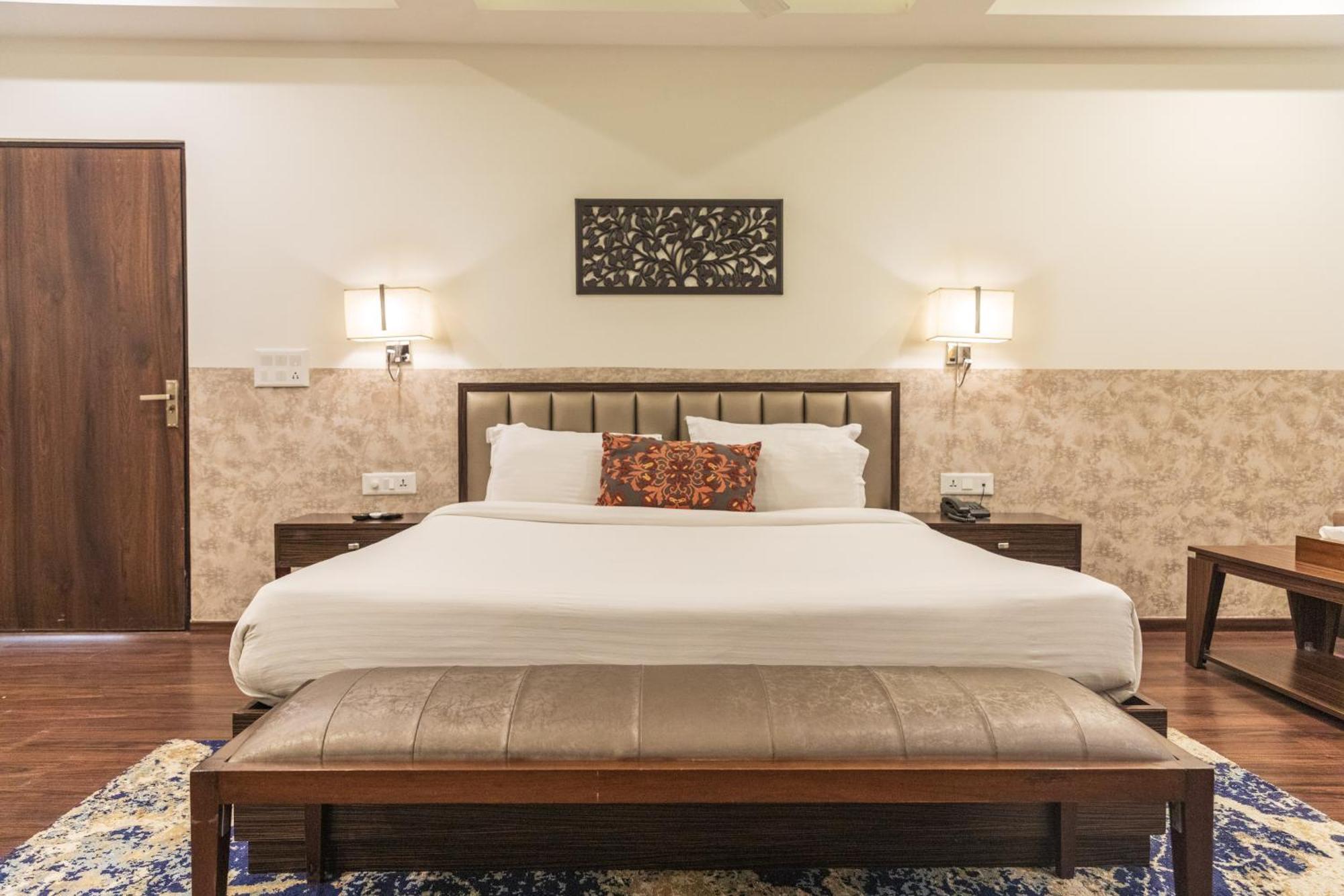 Hotel Alaya 德拉敦 外观 照片
