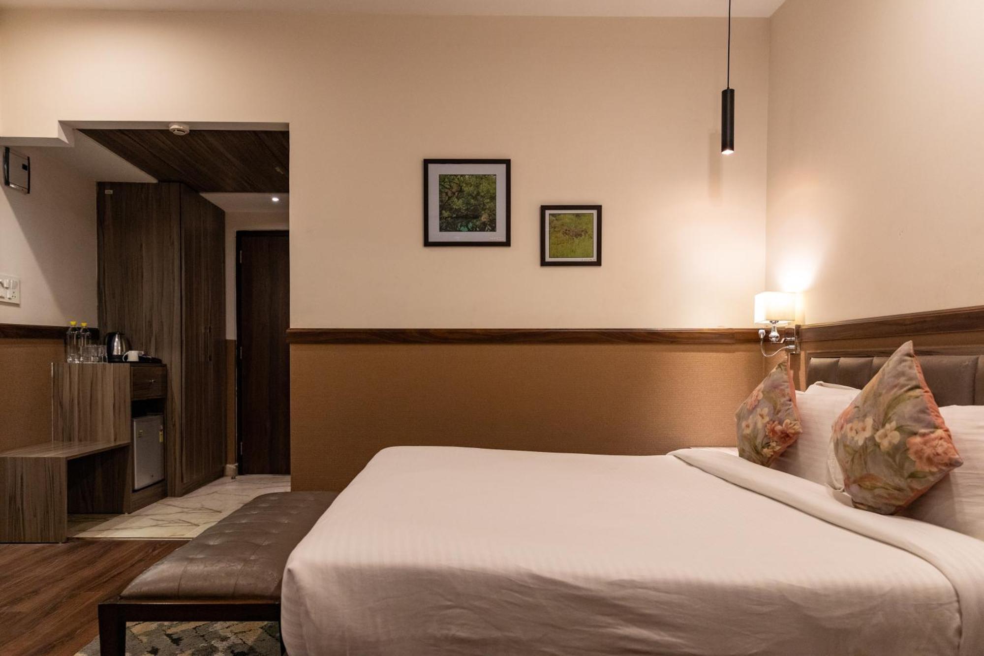 Hotel Alaya 德拉敦 外观 照片